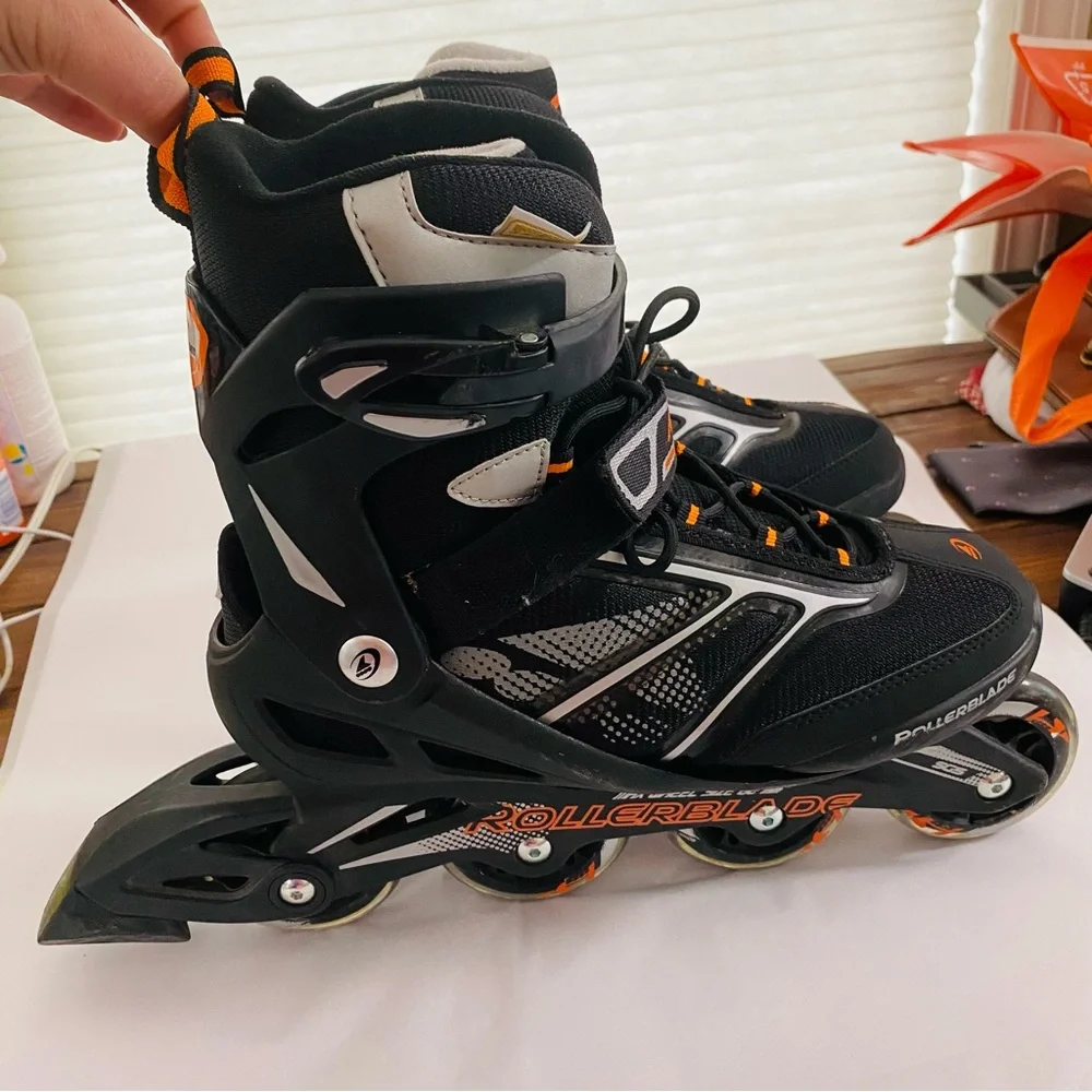Zetrablade Inline Rollerblade Black & Neon Orange Perfect Beginner Skates Size 8 - Picture 6 of 10